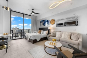 PH 49 Floor Luxury Studio w Panoramic City Views
